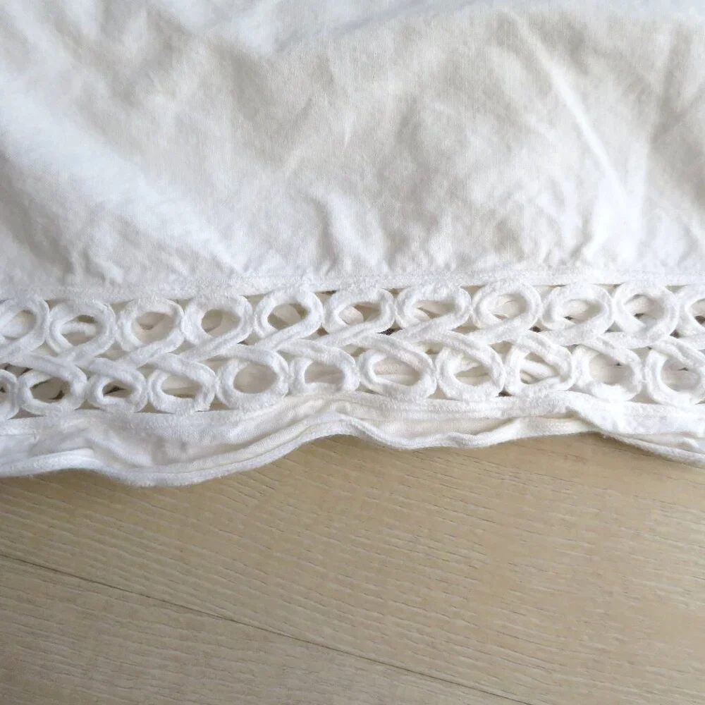 Vintage White Full Size Bed Skirt Crochet Lace Hem 14